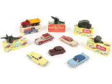 Lot 62 - DIVERS (10)