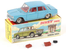Lot 302 - DINKY TOYS (FRANCE) (1)