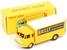 Lot 306 - DINKY TOYS (FRANCE) (1)
