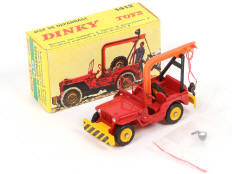 Lot 303 - DINKY TOYS (FRANCE) (1)