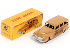 Lot 273 - DINKY TOYS (GB) (1)