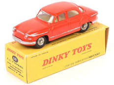 Lot 336 - DINKY TOYS (FRANCE) (1)