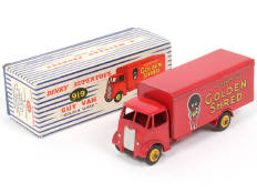 Lot 410 - DINKY TOYS (GB) (1)