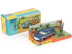 Lot 220 - CORGI TOYS (GB) (1)
