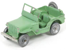 Lot 292 - DINKY TOYS (FRANCE) (1)