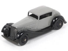 Lot 381 - DINKY TOYS (GB) (1)