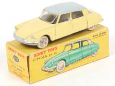 Lot 320 - DINKY TOYS (FRANCE) (1)