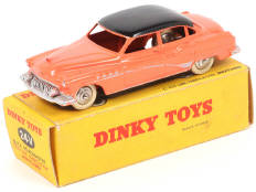 Lot 330 - DINKY TOYS (FRANCE) (1)