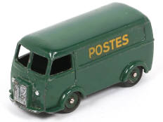 Lot 350 - DINKY TOYS (FRANCE) (1)