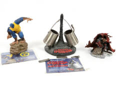 Lot 89 - DIVERS (3)