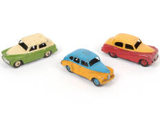Lot 184 - DINKY TOYS (GB) (3)