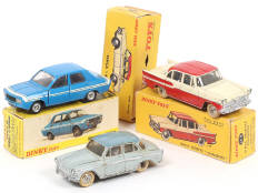 Lot 275 - DINKY TOYS (FRANCE) (3)