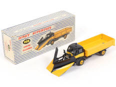 Lot 172 - DINKY TOYS (GB) (1)