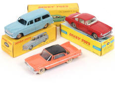 Lot 262 - DINKY TOYS (FRANCE) (3)