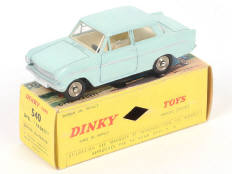 Lot 226 - DINKY TOYS (FRANCE) (1)