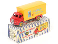 DINKY TOYS (GB) (1)