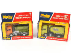 Lot 264 - DINKY TOYS (GB) (2)