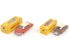Lot 320 - DINKY TOYS (FRANCE) (2)