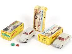 Lot 324 - DINKY TOYS (FRANCE) (3)