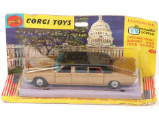 Lot 189 - CORGI TOYS (GB) (1)