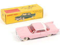 Lot 306 - DINKY TOYS (FRANCE) (1)