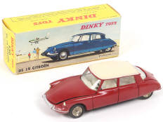 Lot 314 - DINKY TOYS (FRANCE) (1)