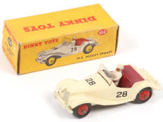 Lot 260 - DINKY TOYS (GB) (1)