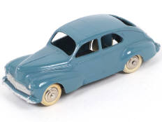 Lot 300 - DINKY TOYS (FRANCE) (1)
