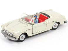 Lot 301 - DINKY TOYS (FRANCE) (1)