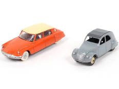 Lot 319 - DINKY TOYS (FRANCE) (2)