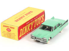 Lot 284 - DINKY TOYS (GB) (1)