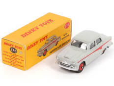 Lot 277 - DINKY TOYS (GB) (1)