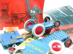 MECCANO (1)