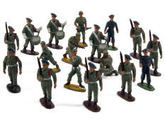 FIGURINES DIVERSES (17)