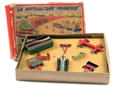 LA HOTTE AUX JOUETS (FRANCE) (1)