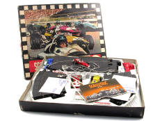 SCALEXTRIC & SCHUCO (2)