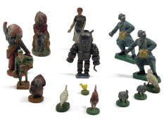 FIGURINES DIVERSES (14)