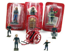 FIGURINES en plomb (9)