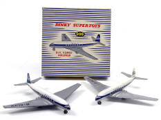 DINKY TOYS GB (2)