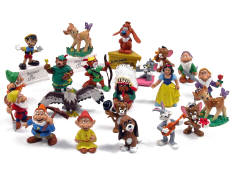 FIGURINES DIVERSES (21)