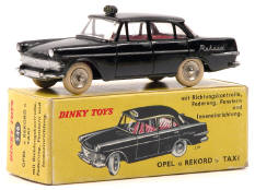 DINKY TOYS FRANCE (1)