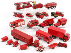 Lot 200 - DIVERS (23)