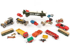 Lot 110 - DIVERS (19)