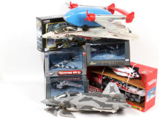 Lot 69 - DIVERS (13)