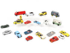 Lot 80 - DIVERS (19)