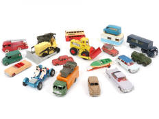 DINKY TOYS (20)