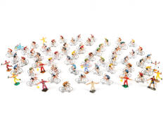 Lot 21 - DIVERS (40)