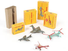 Lot 276 - DINKY TOYS (GB) (4)