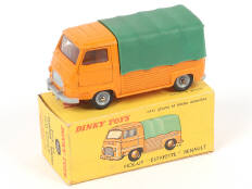 Lot 246 - DINKY TOYS (FRANCE) (1)