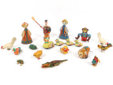 DIVERS (16)